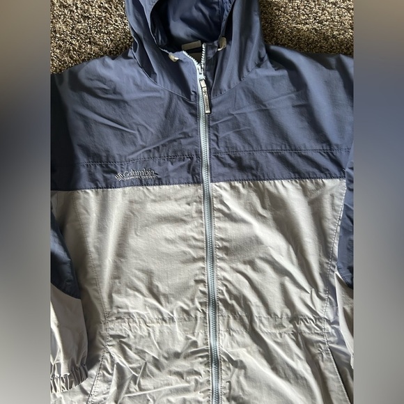 5/$25 Columbia Women’s Sportswear lightweight two tone blue jacket size Large - Picture 3 of 13